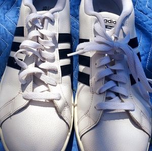 Women  Adidas CloudFoam  White Size 11